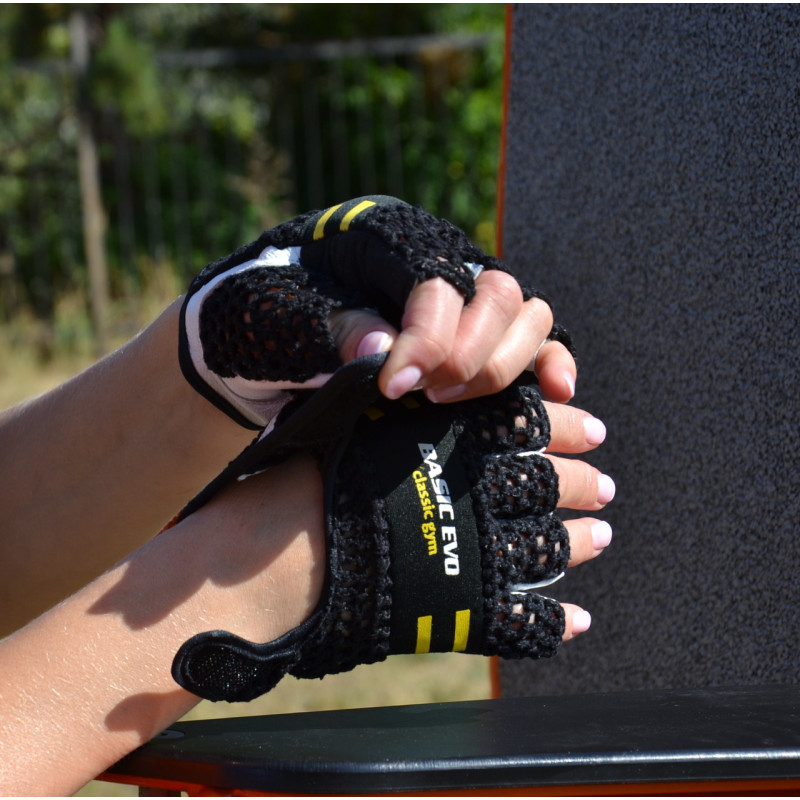 Рукавички для фітнесу Power System PS-2100 Basic EVO Black/Yellow Line L