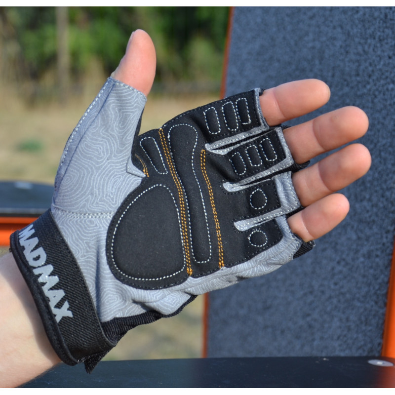 Рукавички для фітнесу MadMax MFG-871 Damasteel Grey/Black M