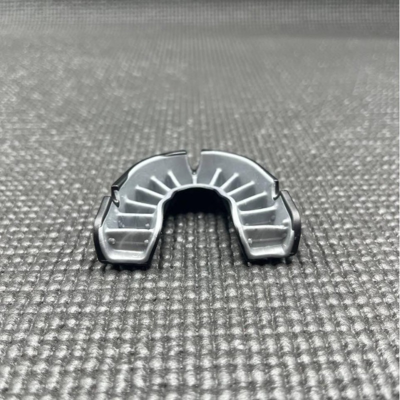 Капа OPRO Silver доросла (вік 11+) Grillz Black/Silver (art.102502013)